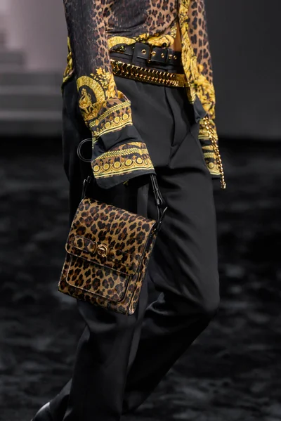 Look 34